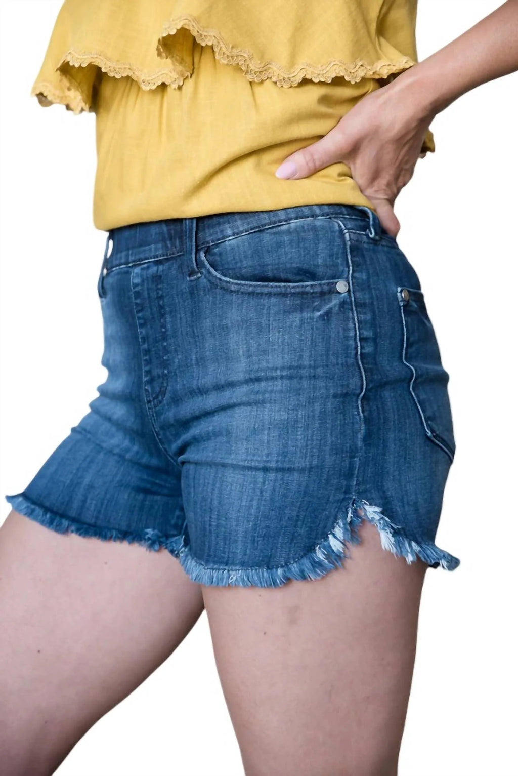 JUDY BLUE HW DOPHIN HEM FRAY SHORTS