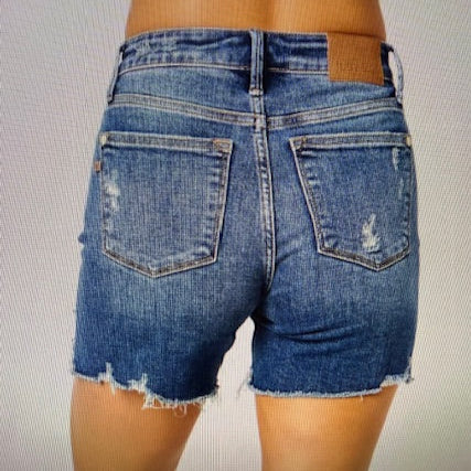 JUDY BLUE MR FRAY HEM DISTRESSED