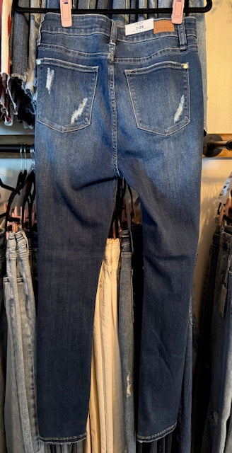 JUDY BLUE HIGH WAISTED BUTTON FLY DESTROYED SKINNY JEAN