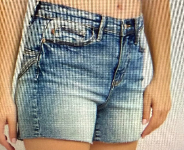 JUDY BLUE STAR SEAM DETAIL SHORTS