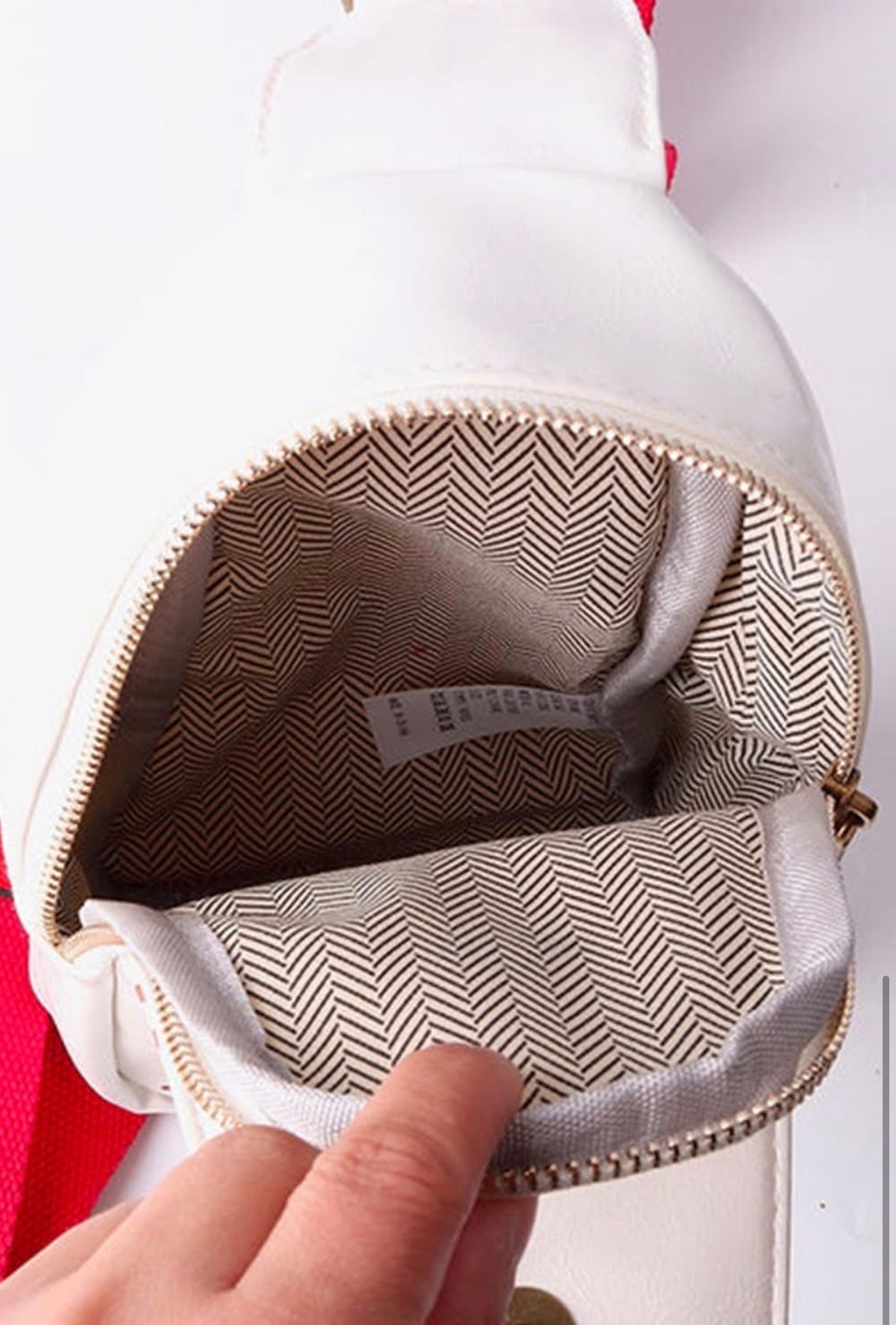 Racing Red Baseball Pattern PU Leather Zipped Sling Bag