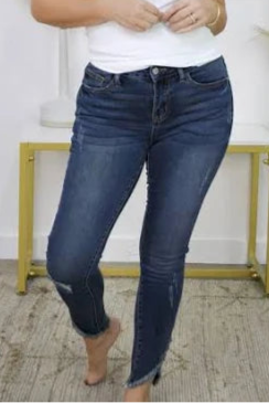 JUDY BLUE HIGH WAISTED BUTTON FLY DESTROYED SKINNY JEAN
